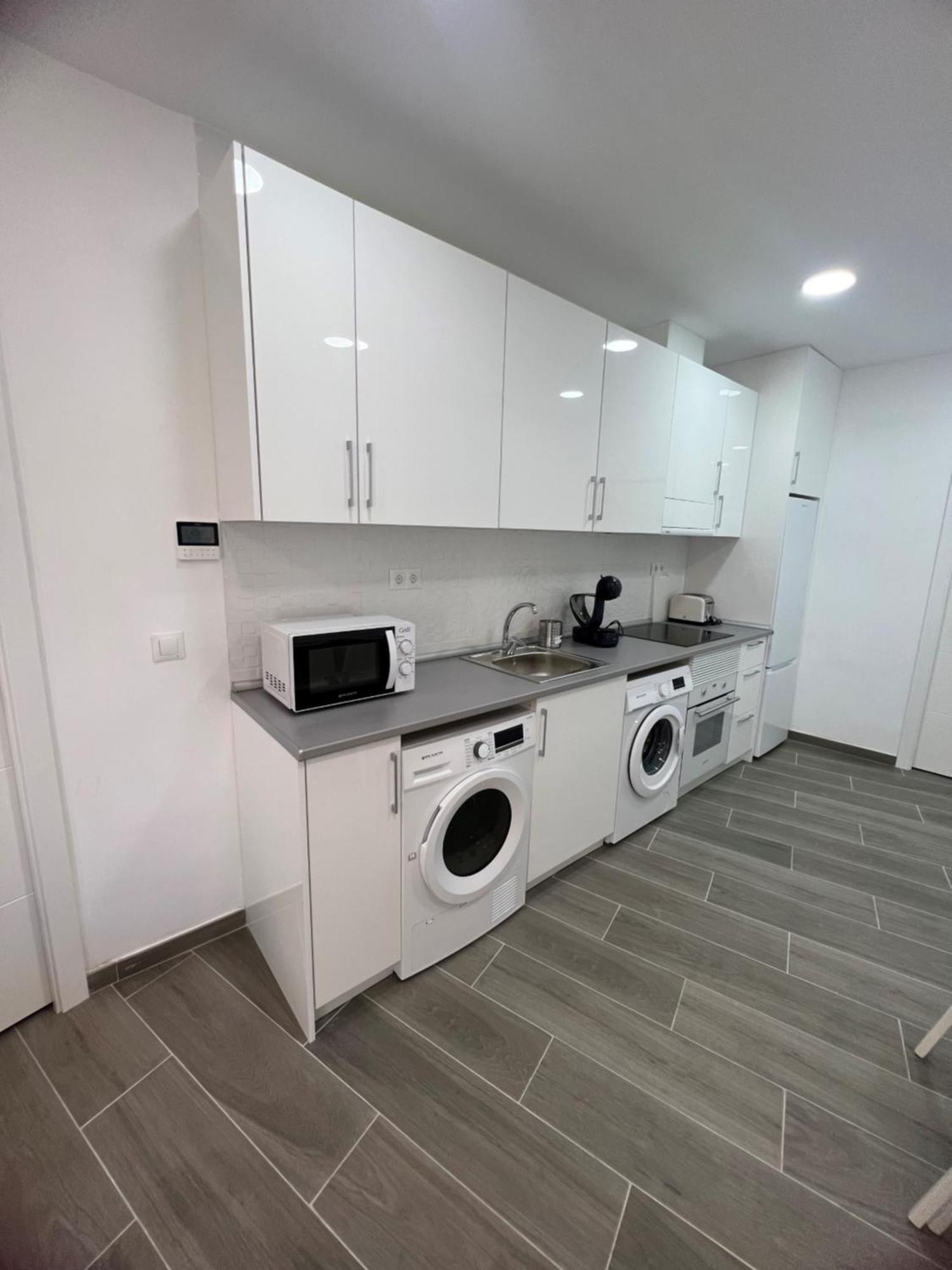 Apartamentos Montalvo Metropolis D Торремолинос Экстерьер фото