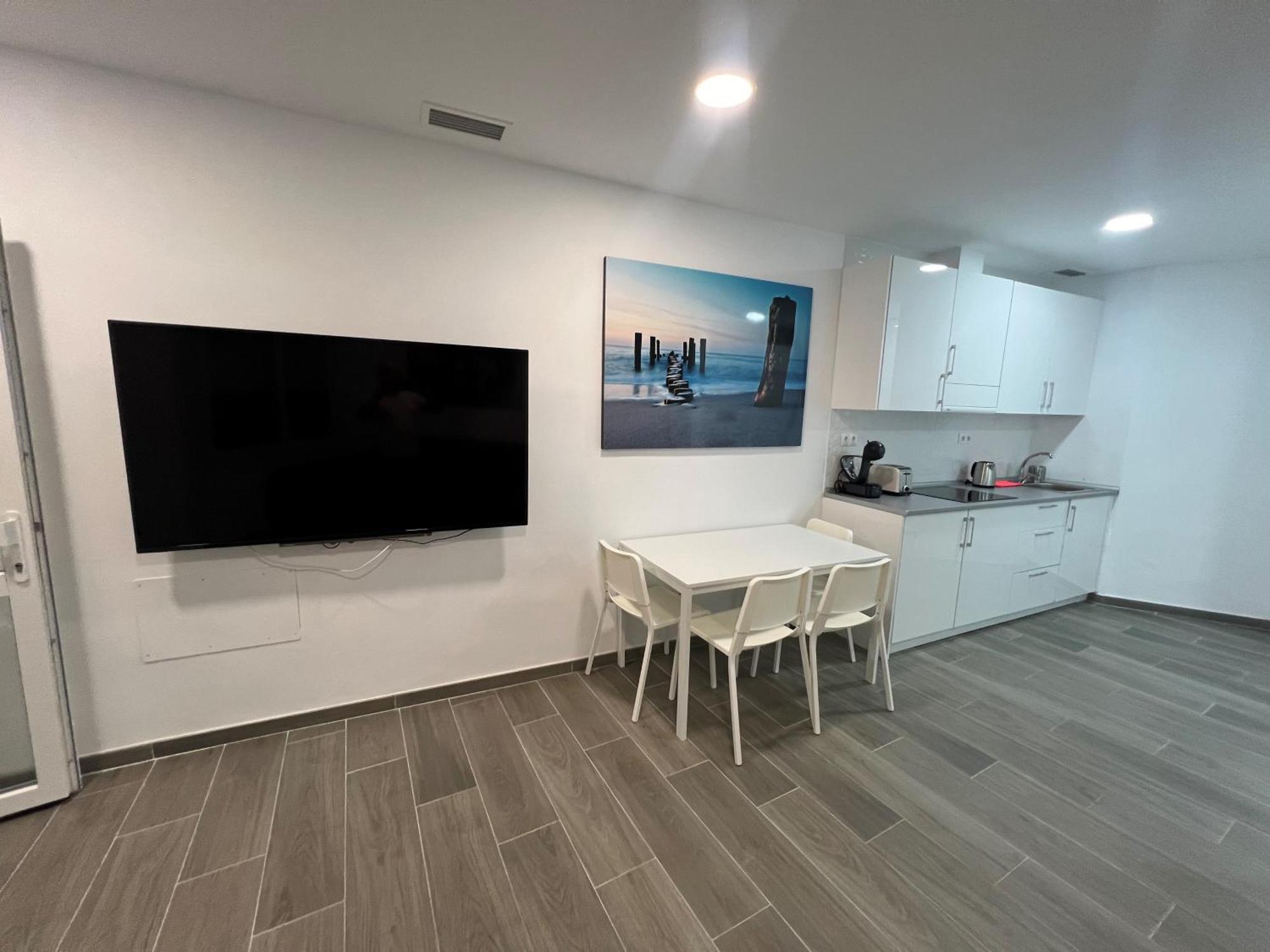 Apartamentos Montalvo Metropolis D Торремолинос Экстерьер фото